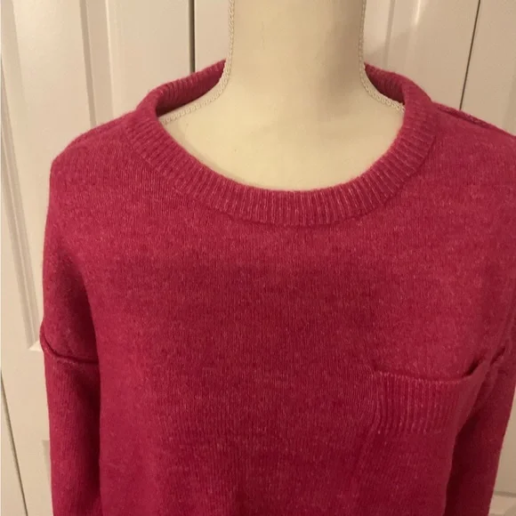 Women's Pink Sweater -NWT - Picture 6 of 16